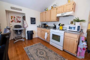 Main picture of 40 Port Norfolk St