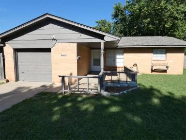 Main picture of 14032 Gateway Dr