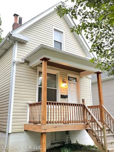Main picture of 4805 Goethe Ave