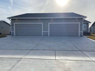 Main picture of 10607 E Kinkaid Ave