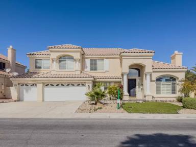Main picture of 1842 Bogey Way