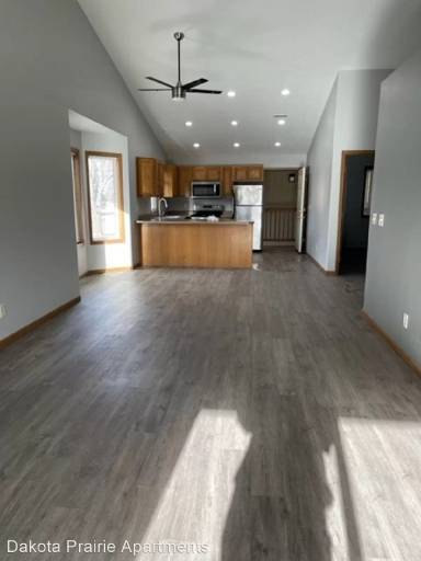 Main picture of Dakota Prairie Apartments