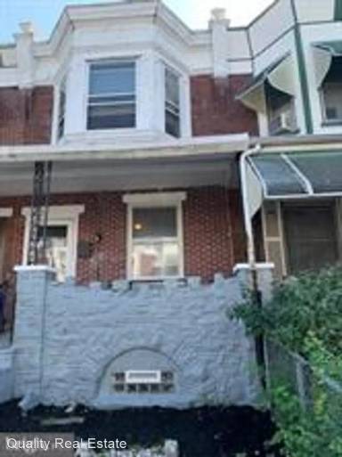 Main picture of 102 - 104 N 60th St