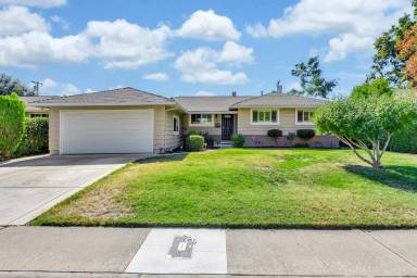 Main picture of 1397 Palomar Cir