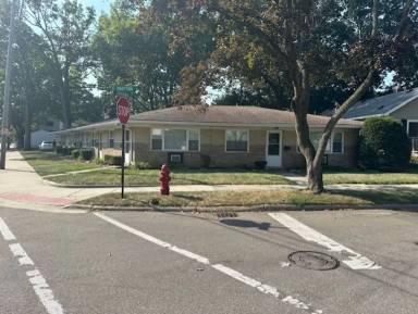 Main picture of 640 E Drayton St