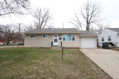 Main picture of 1440 Coronet Dr