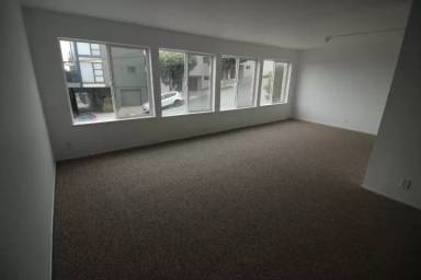 Main picture of 670 47th Ave