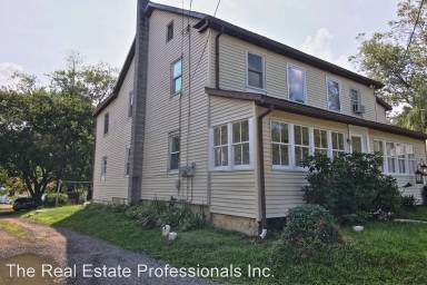 Main picture of 30 Eshbach Ln