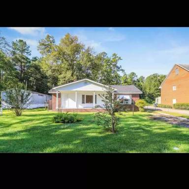 Main picture of 625 Cavan St
