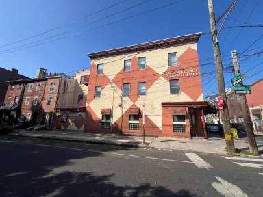 Main picture of 301 Bainbridge St