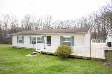 Main picture of 42890 Gibson Ridge Rd