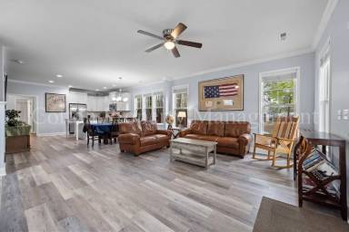 Main picture of 807 Dan Owen Dr