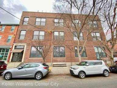 Main picture of 700 S 10th St