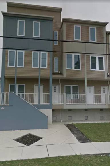 Main picture of 1332 Drexel Ave