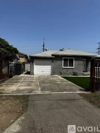 Main picture of 17739 Welby Way