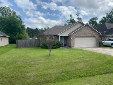 Main picture of 42374 Broadwalk Ave