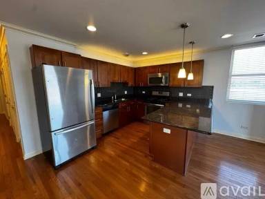 Main picture of 1334 W Morse Ave
