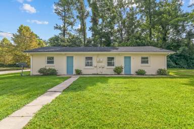 Main picture of 1109 W 3rd St