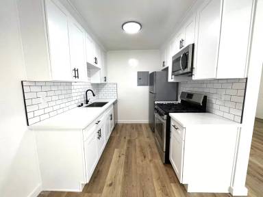 Main picture of 3420 Keystone Ave