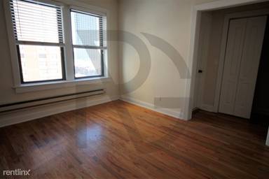 Main picture of 612 W Patterson Ave