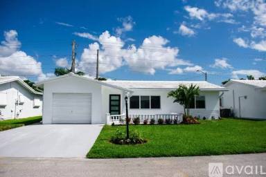 Main picture of 1009 Leisure Ln