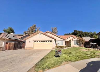 Main picture of 792 Bluff Dr