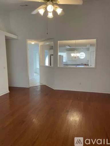 Main picture of 7216 Antoinette Cir