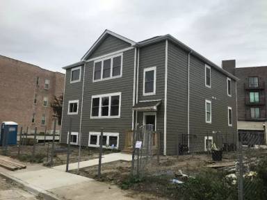 Main picture of 6445 S Minerva Ave