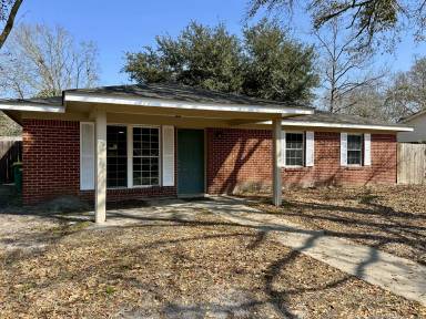 Main picture of 15508 Hartford Dr