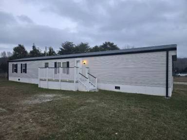Main picture of 27 Woodview Dr