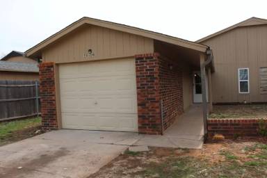 Main picture of 1006 Straka Ter