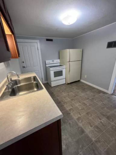 Main picture of 329 E South St