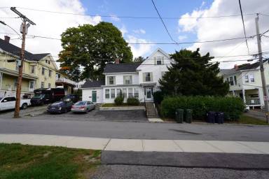 Main picture of 23 McEnelly St