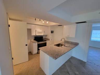 Main picture of 4915 Catalina Dr