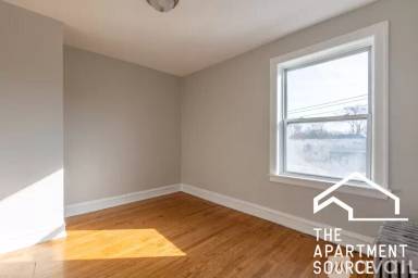 Main picture of 7029 S Indiana Ave