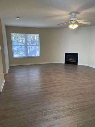 Main picture of 700 Gracewood Way
