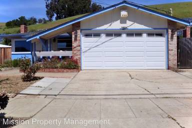Main picture of 30824 Faircliff St