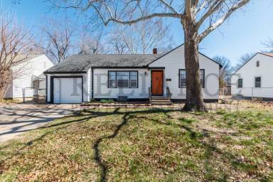 Main picture of 1562 N Floberta Rd