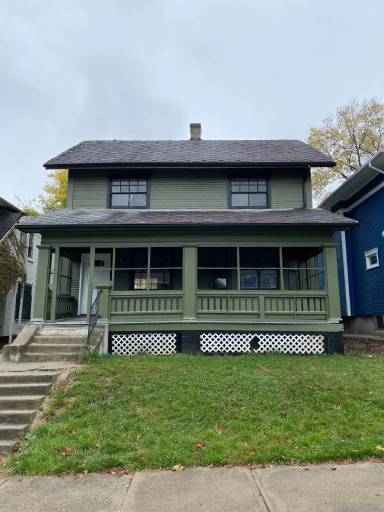 Main picture of 126 Marathon Ave