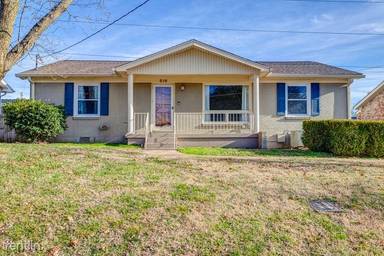Main picture of 516 Foundry Dr
