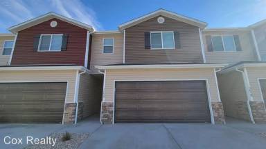 Main picture of Cedar House