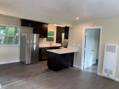 Main picture of 20 N Fremont Ave