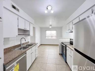 Main picture of 36 Providence Dr
