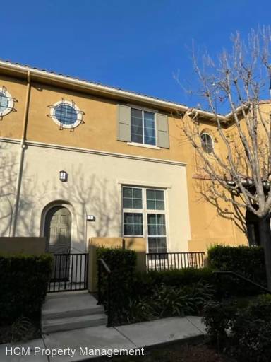 Main picture of 33 Bonsall