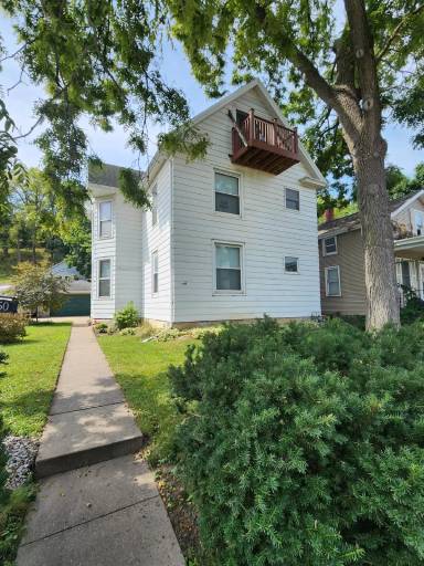 Main picture of 350 Kaufmann Ave