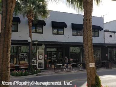 Main picture of 103 S 2nd St