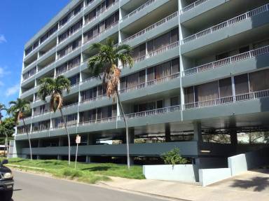 Main picture of 1122 Elm St Apartments