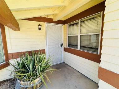 Main picture of 539 Grimsby Ave