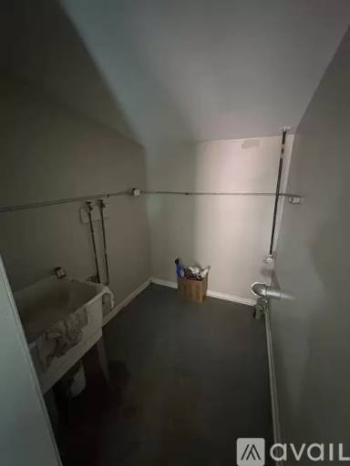Main picture of 3453 165th St