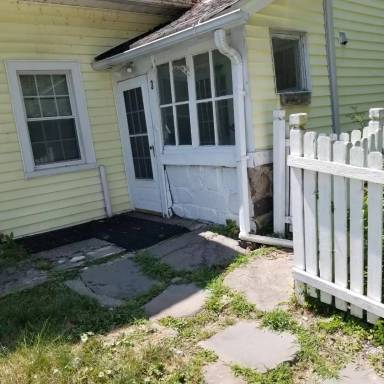 Main picture of 572 Union Ave